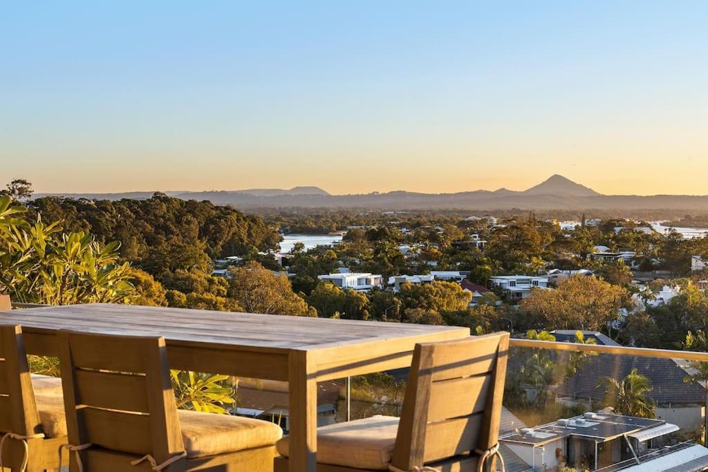 Apartament Lavish Hastings Luxury, Breathtaking Views Noosa Zewnętrze zdjęcie